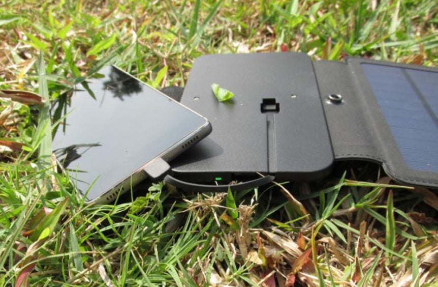 Cargador Solar Plegable 8W – Energía solar en cualquier lugar ☀️